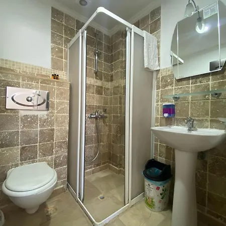 Hotel Alanya Oda ve Kahvaltı 3*