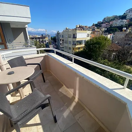 Hotel Alanya Nocleg ze śniadaniem 3*