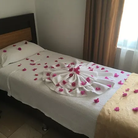 Nocleg ze śniadaniem Hotel Alanya 3*